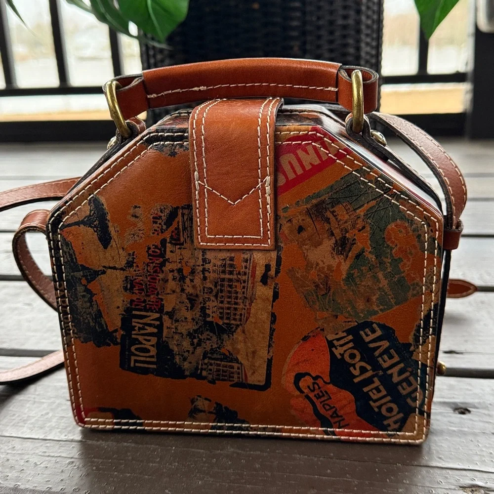 Patricia Nash Old World Leather Crossbody - Picture 3 of 6